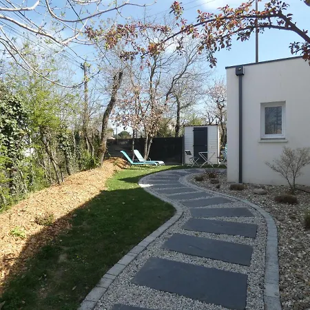 Grain De Sable Et Son Jacuzzi *