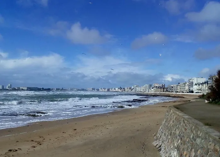 Grain De Sable Et Son Jacuzzi Сasa de vacaciones