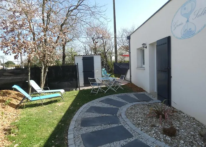 Grain De Sable Et Son Jacuzzi *